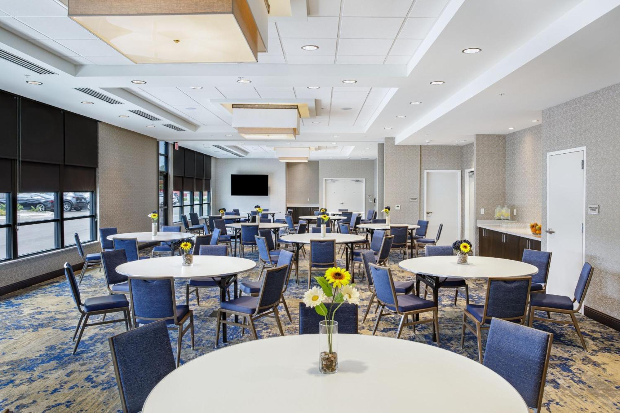 Springhill Suites By Marriott Topeka Southwest エクステリア 写真